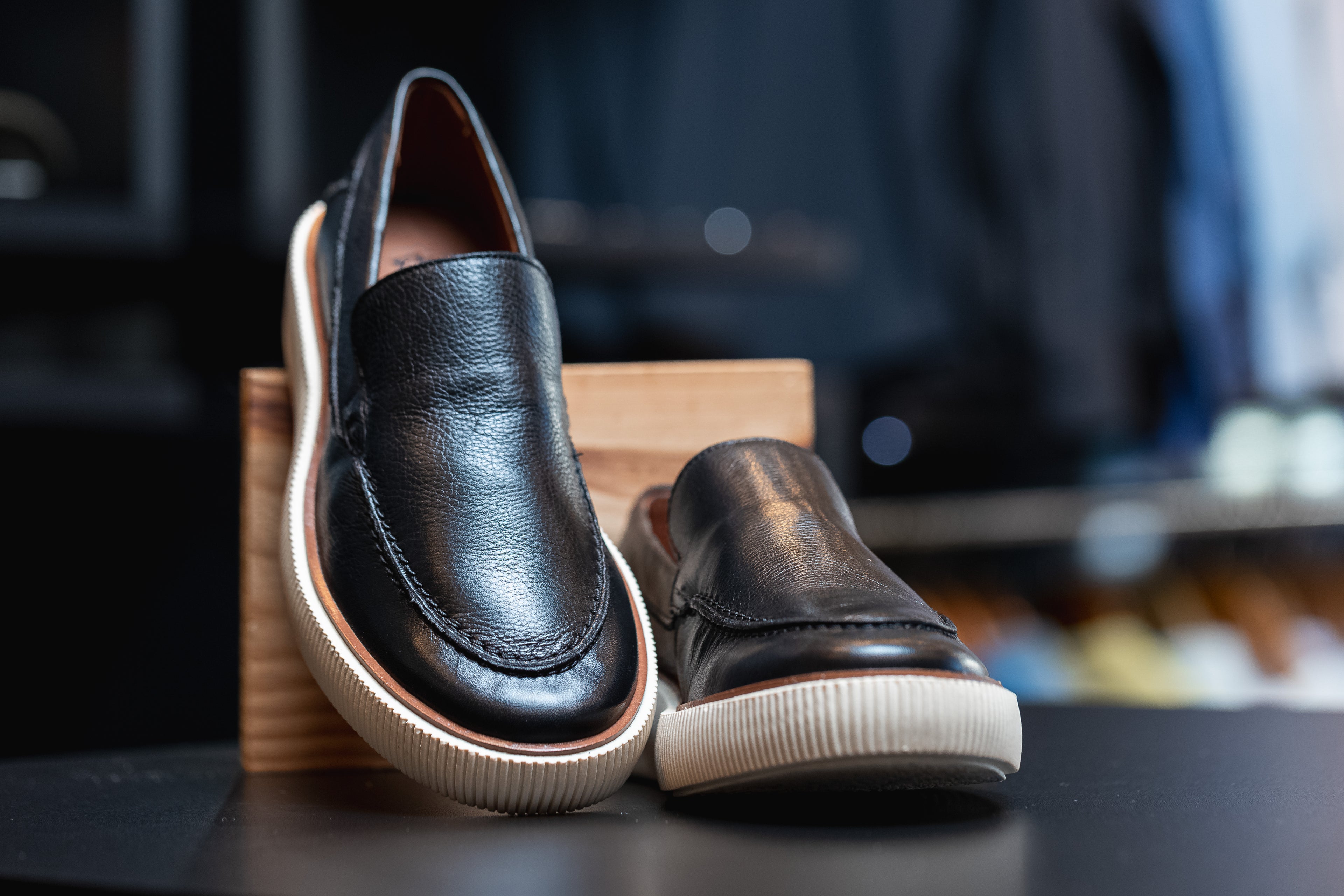 Slip On Cona Black